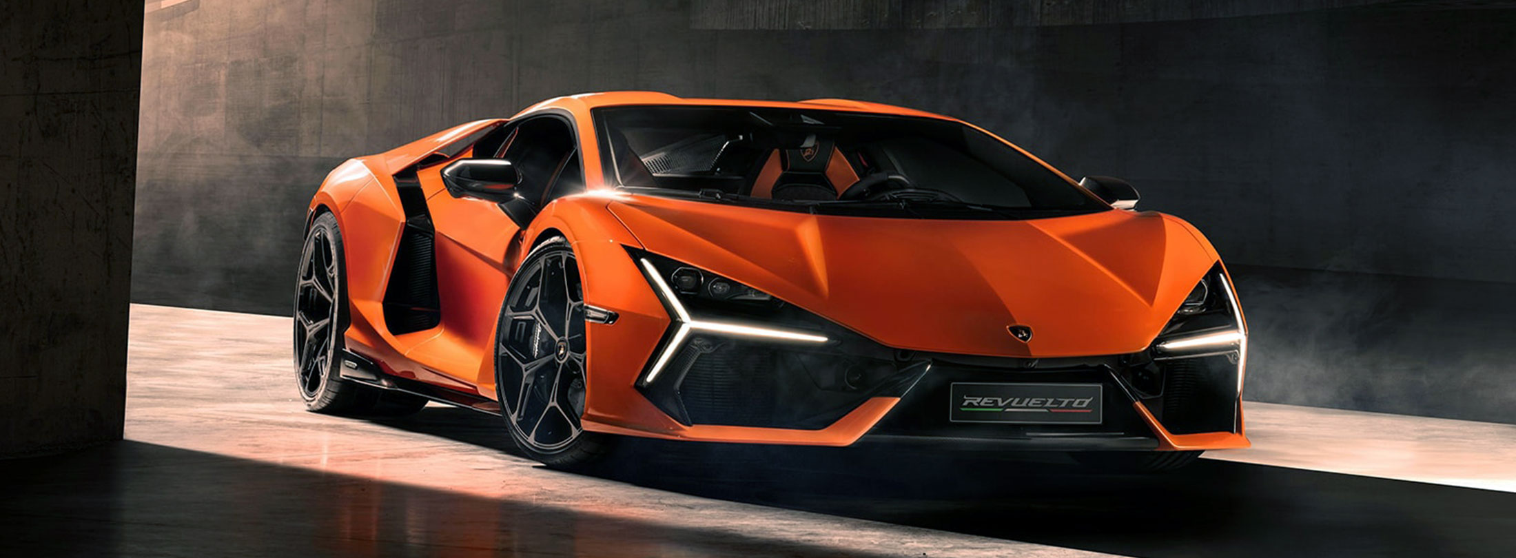 Introducing the Lamborghini Revuelto - High Performance Electrification ...