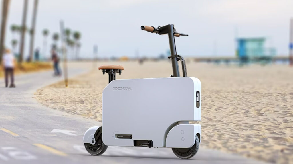Image showcasing the Honda Motocompacto electric scooter