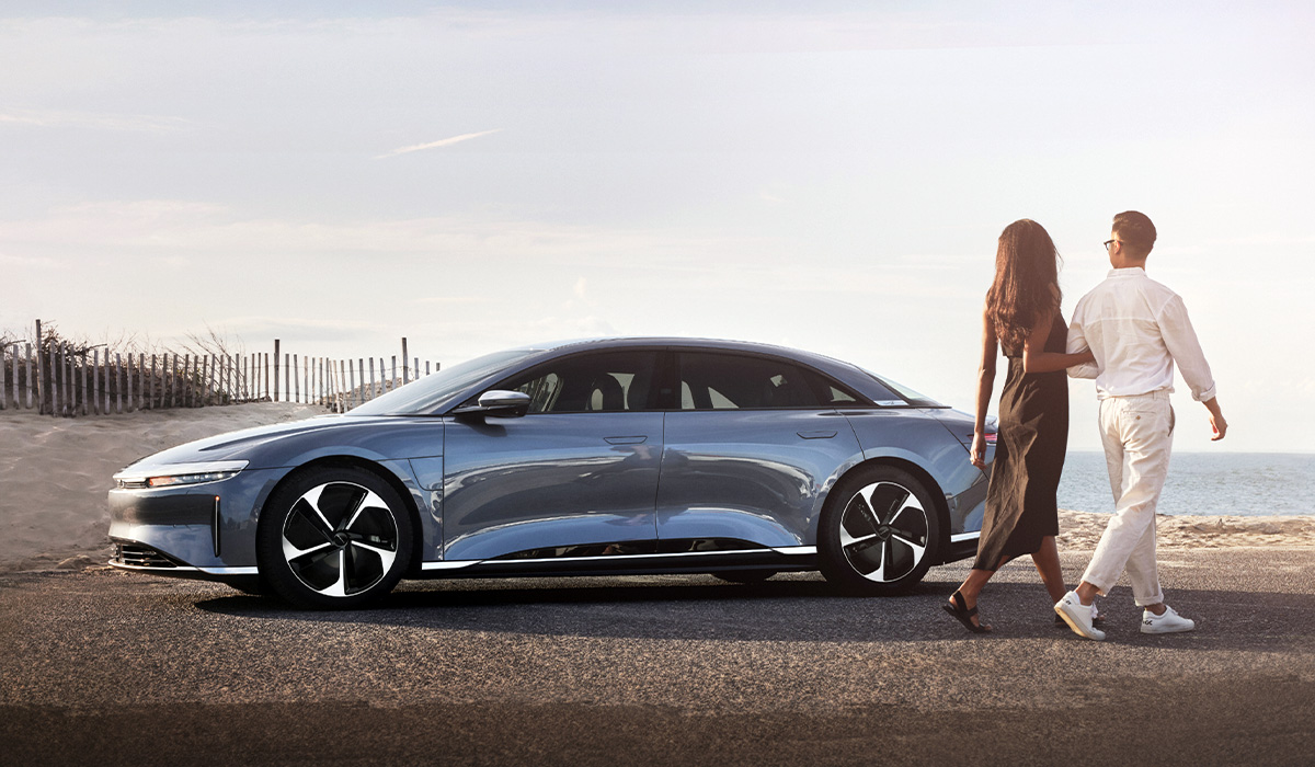 SAKS-Lucid-Motors-Couple-Image-with-Air-Model-shared-by-AutomotiveWoman.com