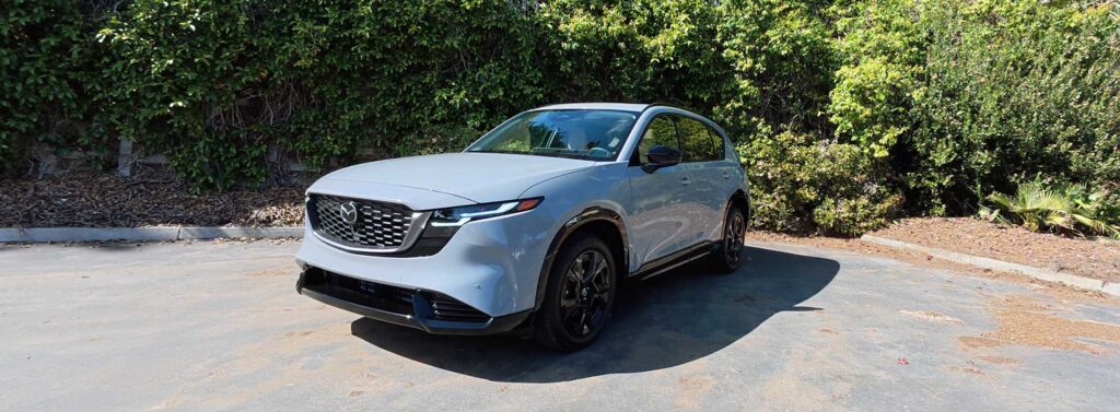 2026-Mazda-CX-5-Front-Left-3-4-Angle-by-AutomotiveWoman.com